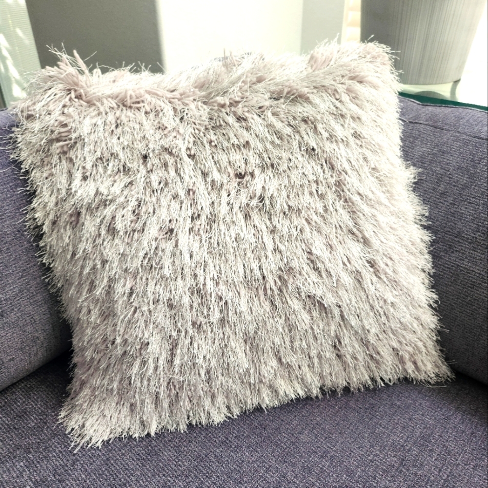 Amost New Light Gray pillows